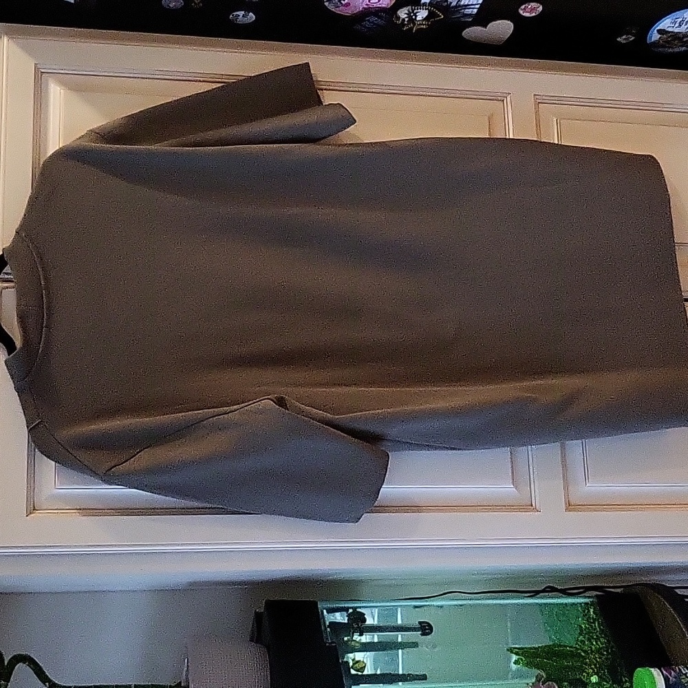 L - Picture 3 of 4
